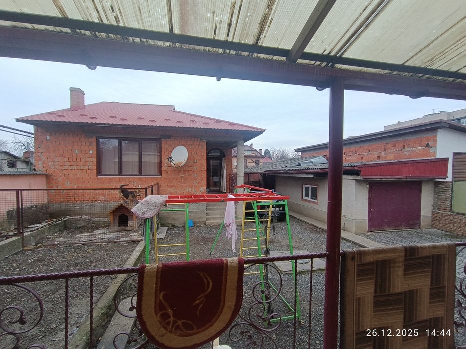 Продаж ДВУХ Будинків Іл. Зріні