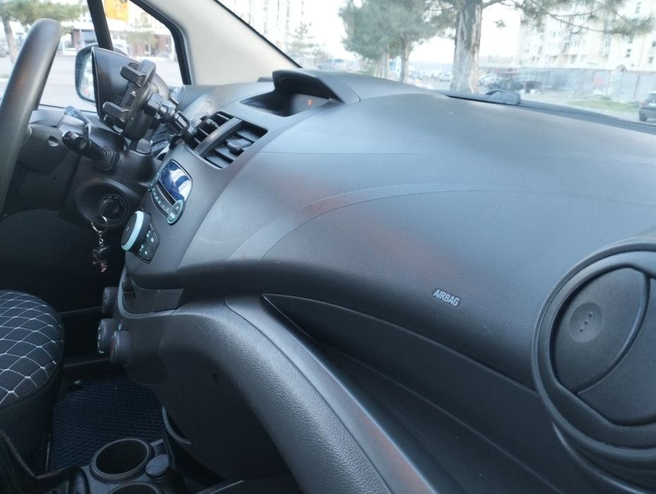 Продам Chevrolet Spark 2010