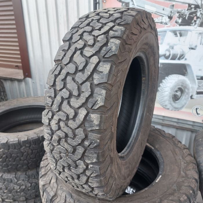Колеса 225 75 16 BFgoodrich шини 215 резина 70 болотна грязева Нива