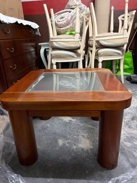 Mesa de Centro Elegante em Madeira e Vidro Fosco | 149€ negociável