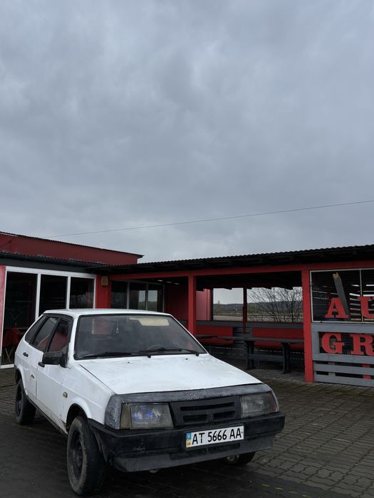 Продам ваз 2109 Lada
