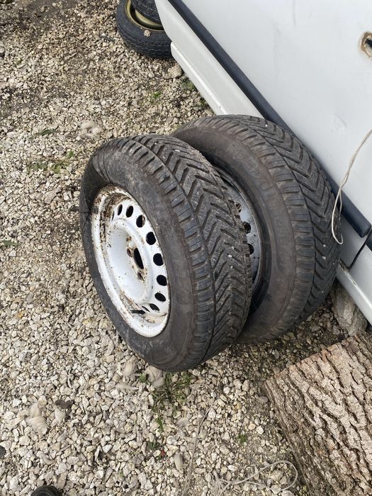 Резина Taurus R14 175/70 зима демісезон з диском практично нова