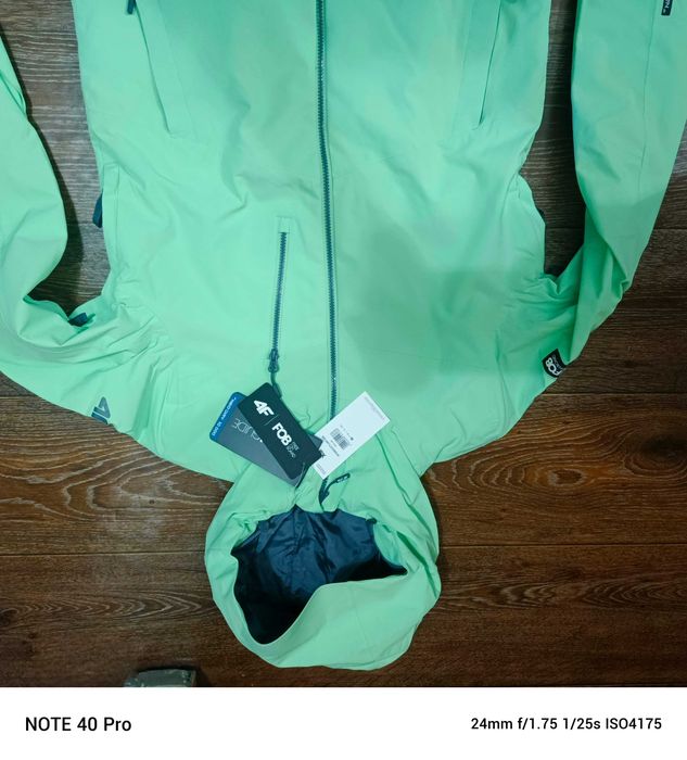 Nowa kurtka snowboardowa 4F XS damska membrana 10000 narciarska S