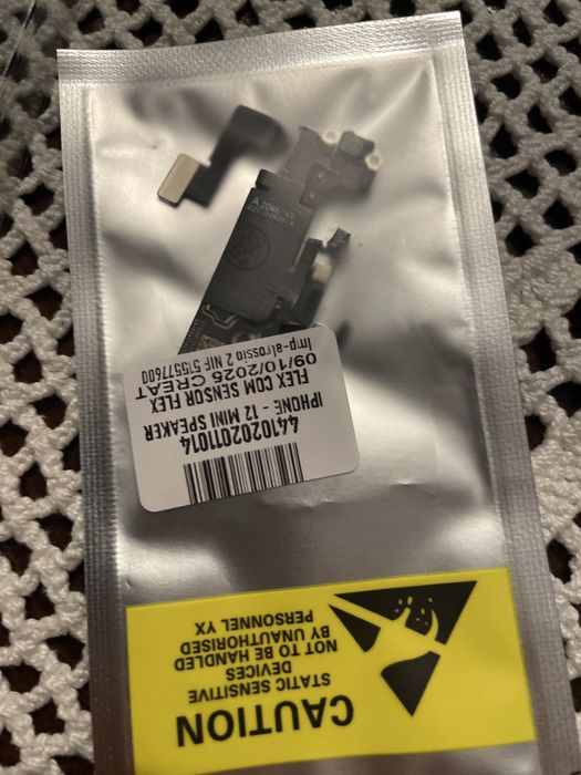 coluna iphone 12 mini