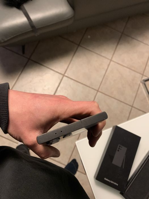 Samsung galaxy s24 ultra * 256 GB * świetny stan * dowód zakupu