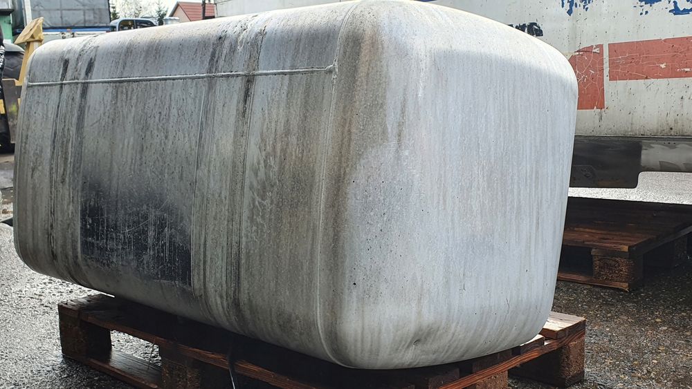 zbiornik paliwa 780 l 650 l mercedes actros mp 3 a9344700401