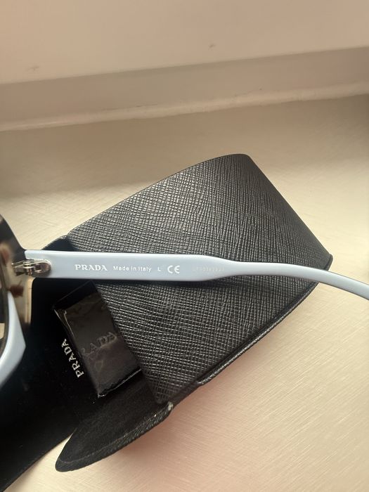 Okulary prszeciwsloneczne Prada