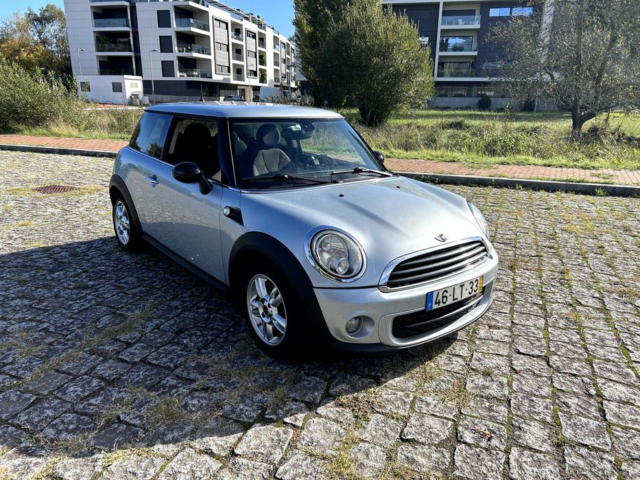 Mini Cooper One D461455745645946881
