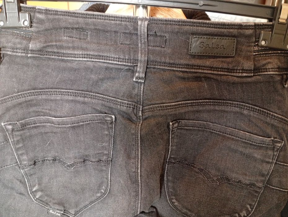 Calças Senhora SALSA Nr36 pretas com cinto missangas