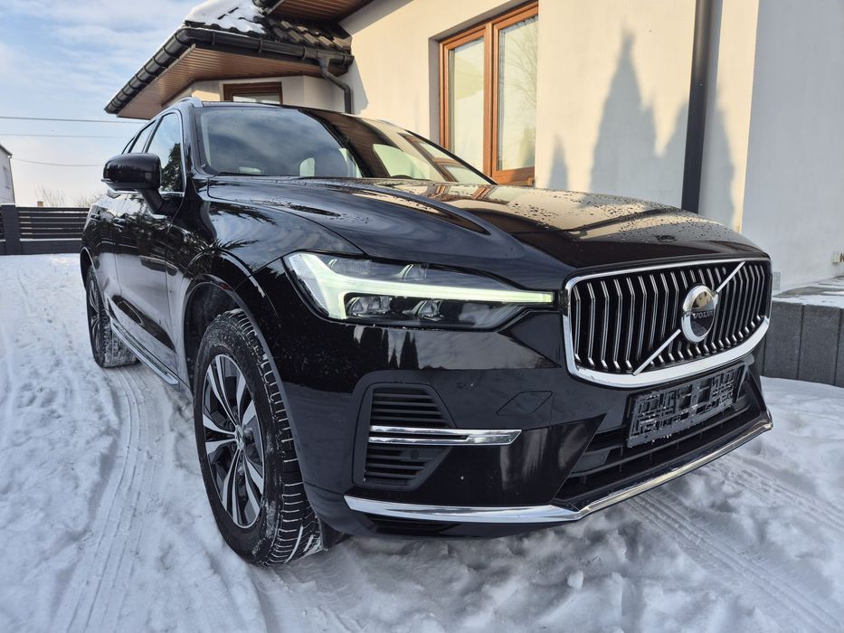Volvo XC 60 2.0 benzyna AWD  RECHARGE automat 8 bieg hybryd  plug-in