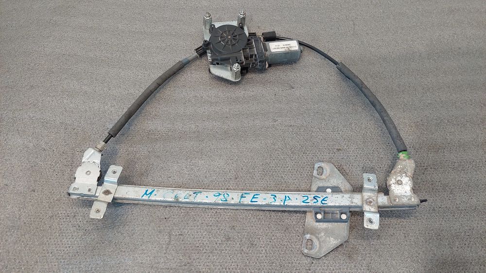 Elevador vidros frente esquerdo MITSUBISHI Colt V (CJ_, CP_)