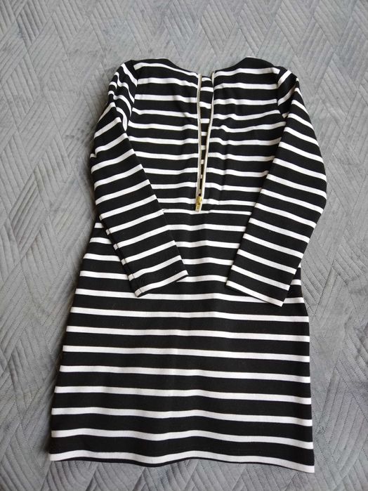 sukienka w paski
