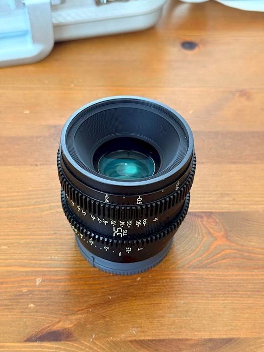 Thypoch Simera-C T1.5 Full Frame 5 Lens Kit Sony E-Mount + Case + 2 ND