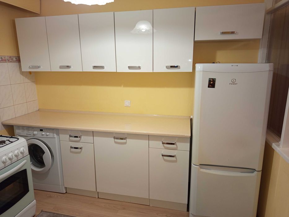 Meble kuchenne - biały połysk