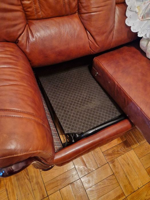 Sofás em Pele Estado Muito Bom!