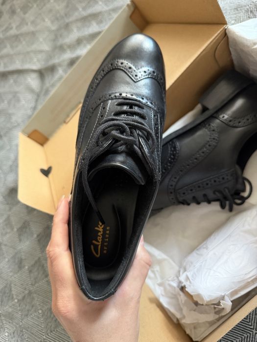 Жіночі туфлі Clarks
