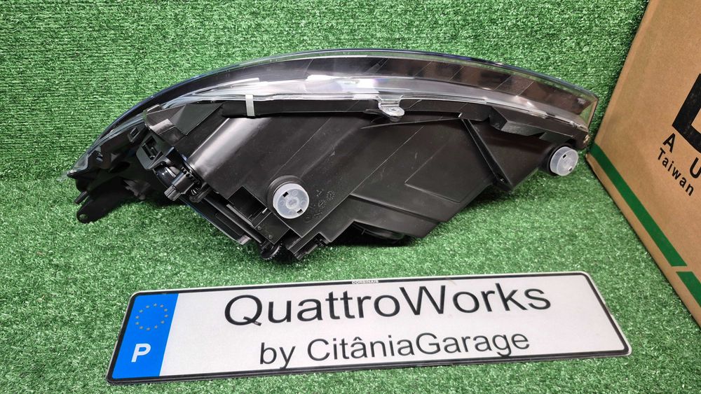 OPEL Corsa D Hatchback S07-07.06-08.14-ÓTICA/FAROL FRENTE DIREITA NOVA