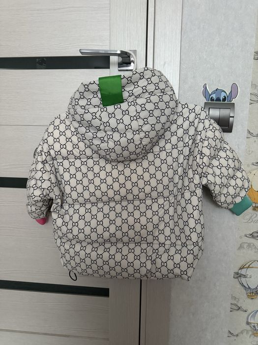 Куртка детская на 5 лет