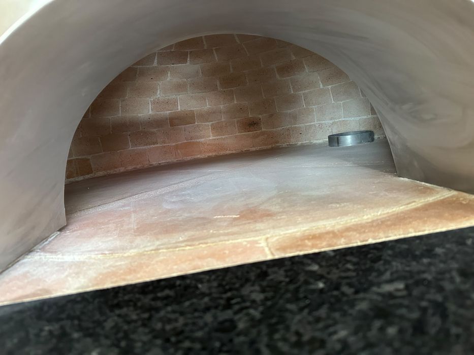 Włoski piec do pizzy