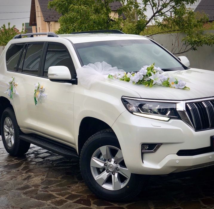 Весільне авто Toyota Prado