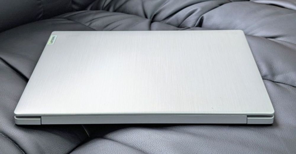 Ноутбук Lenovo IdeaPad 3 14 AMD Ryzen 3 3200u 4-32 DDR4 до 512Gb SSD дисплей FHD 14 дюймів