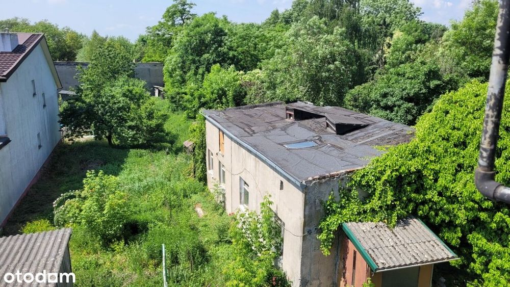 Dom bliźniak w stanie surowym z działką w spokojnej i zielonej okolicy
