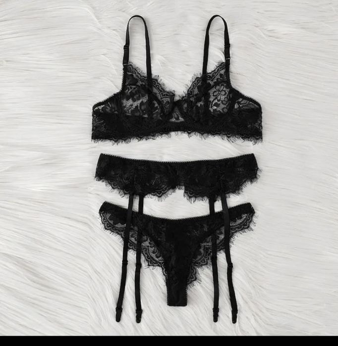 Білизна круживна