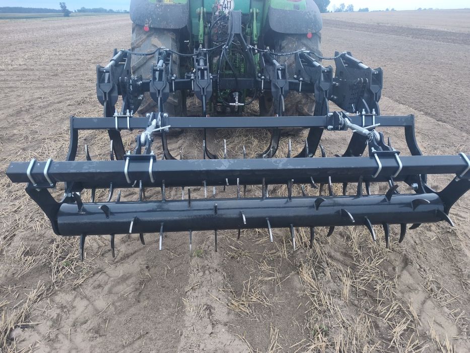 Głębosz szerokość robocza 2500