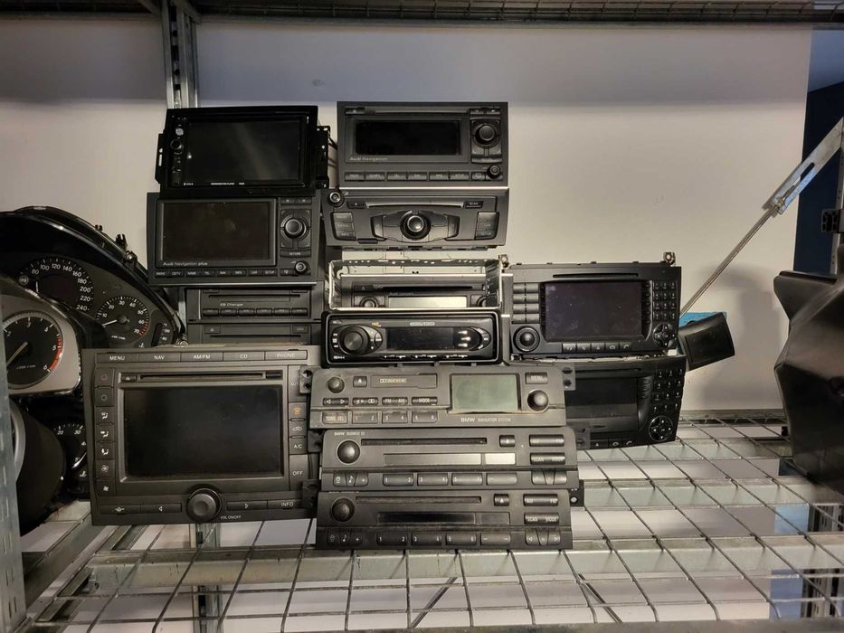 Car Audio Mercedes BMW Audi Wyprzedaż!