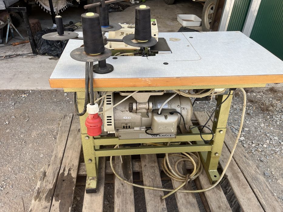 Overloque máquina de costura