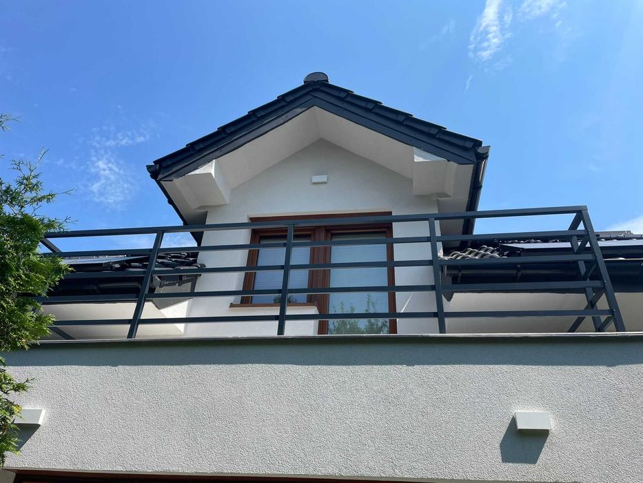 Barierki balustrady aluminiowe zabezpieczenie okienne balkon francuski