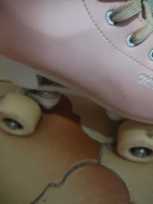 Patins de menina de 4 rodas