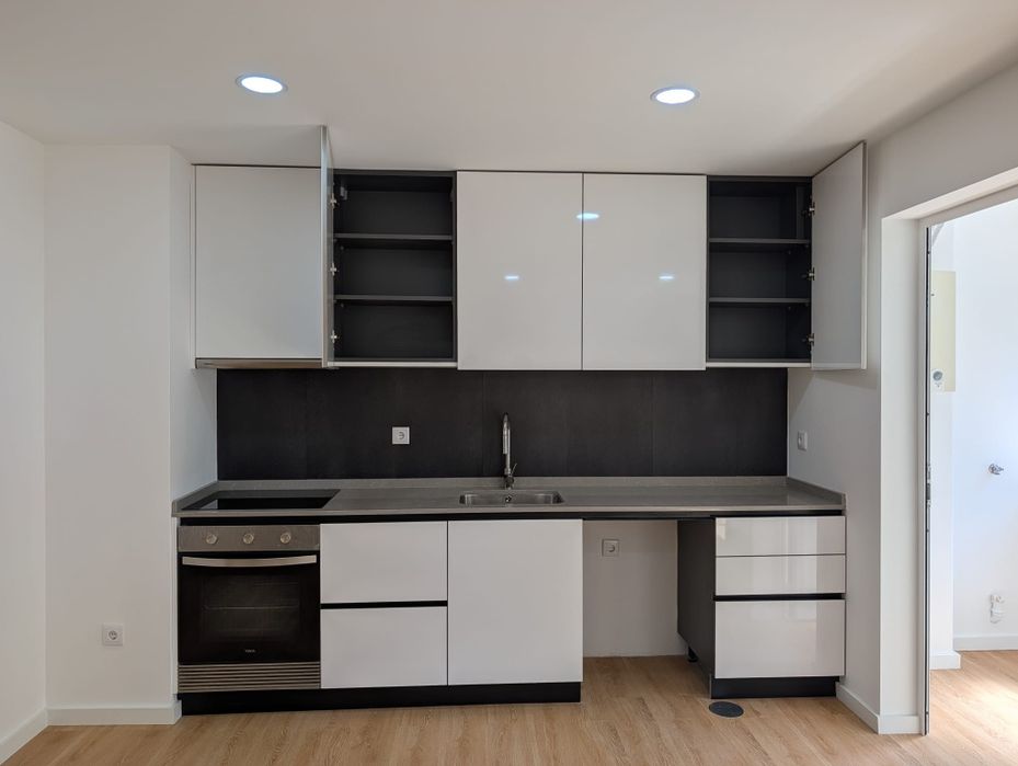 Apartamento T3 remodelado