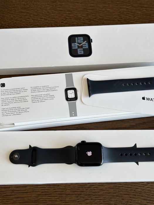 Apple Watch SE 2  GPS 40 mm