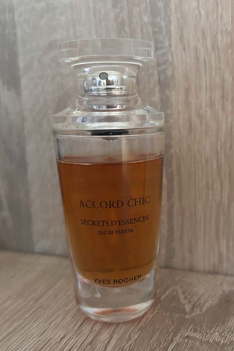 Perfumy  Yves Rocher Accord Chic