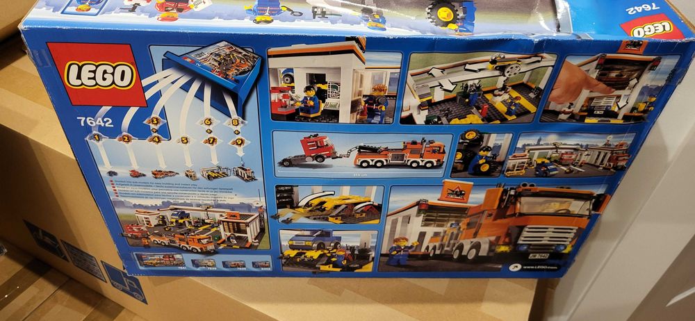 Lego 7642 Warsztat samochodowy - nowe (zgniecione pudełko)