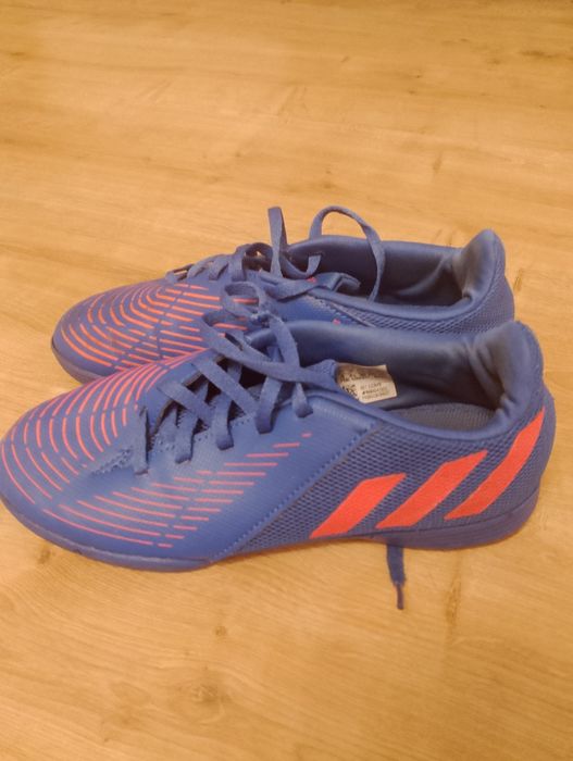 Halówki Adidas predator
