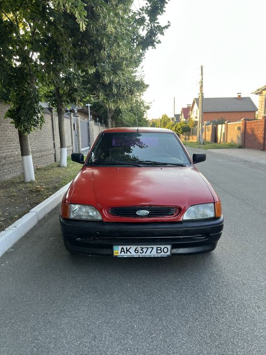 Продам Ford escort