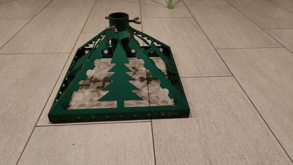 Retro Stojak Pod Choinkę