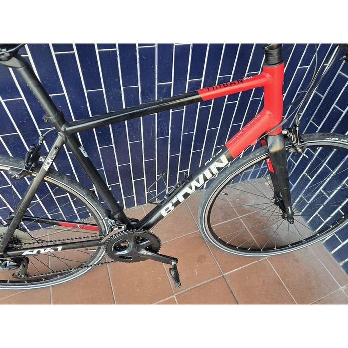 Bicicleta de estrada L guiador recto