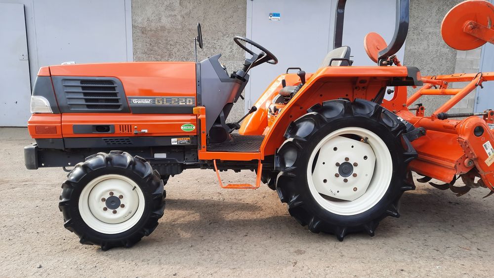 Трактор японський KUBOTA GL-220. Свіжопривезений. СТАН ІДЕАЛЬНИЙ.