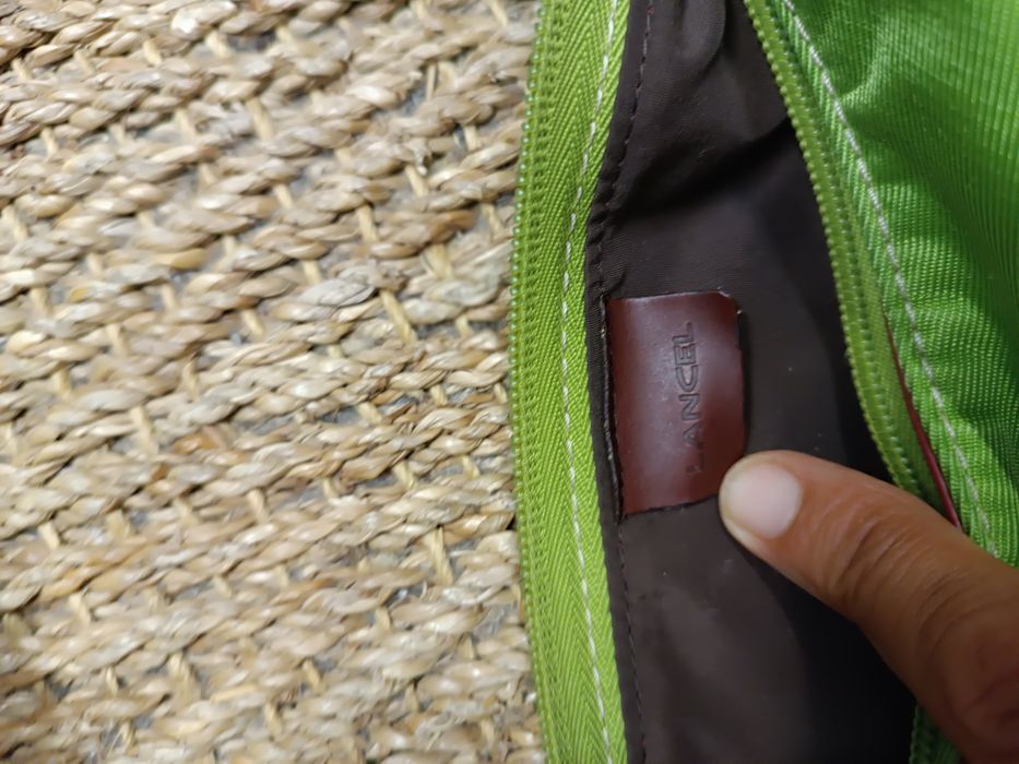 Carteira Lancel em muito bom estado