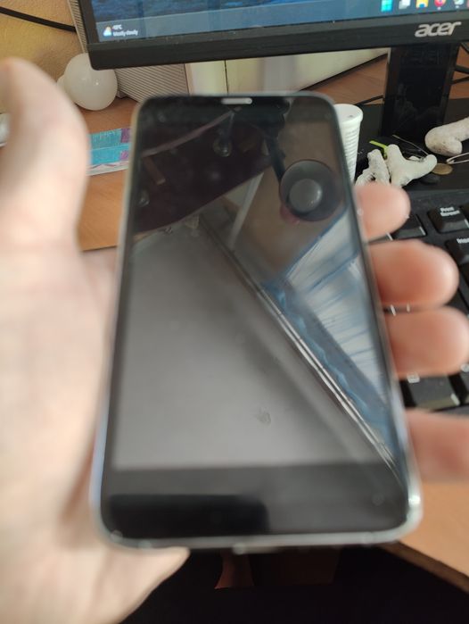 Смартфон Samsung s9