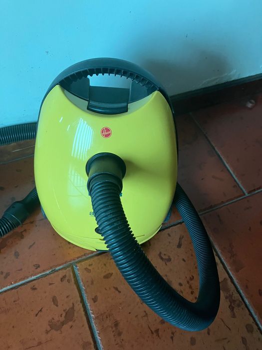 Aspirador de Saco 1300W