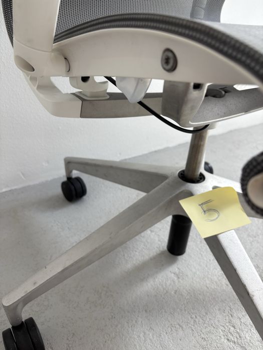 Cadeira Escritório Herman Miller Setu