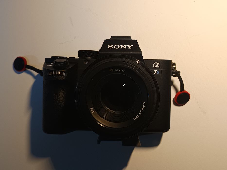 Sony Alfa as7 como nova 950€ + objetiva e 2 baterias Sony 50mm