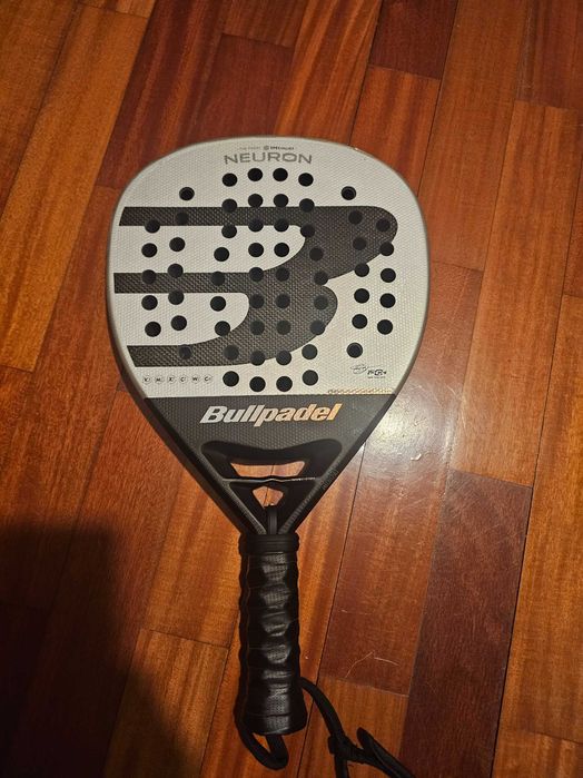 Raquete de Padel Bullpadel Neuron 25 (Como Nova)