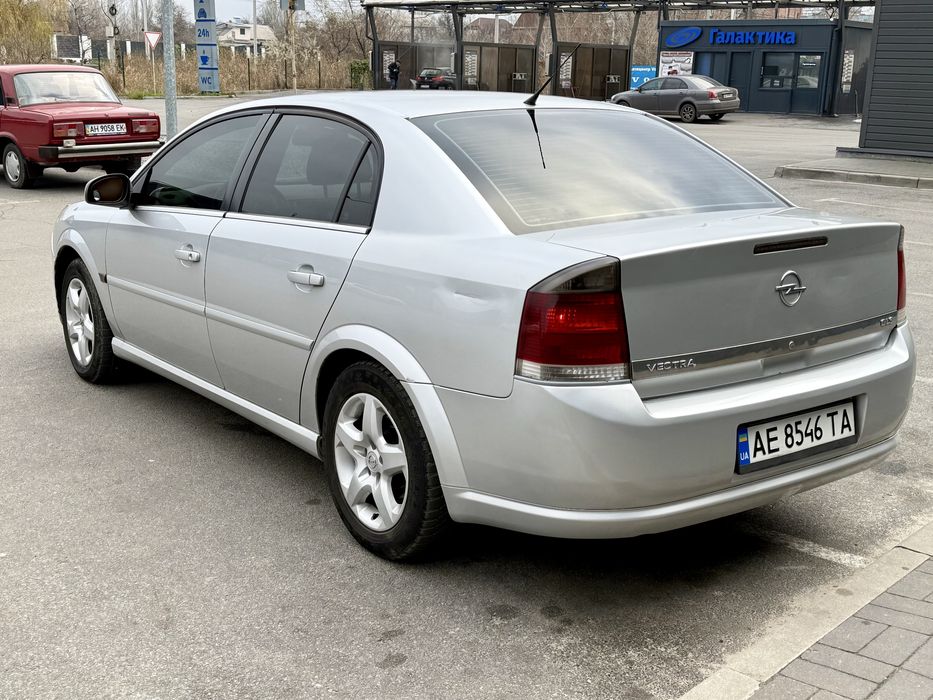 Продам Opel Vectra C 2007 г 2.2 автомат газ/бензин в хорошем состоянии