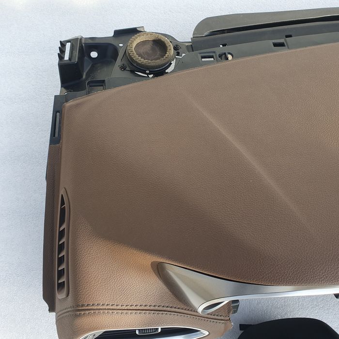 Chrysler Pacifica 3.6 v6 deska kokpit Limited brąz