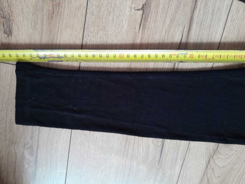 Czarne bolerko z długim rękawem wiązane, 146 cm.